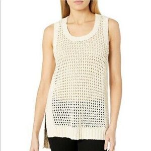 Perforated sweater tunic